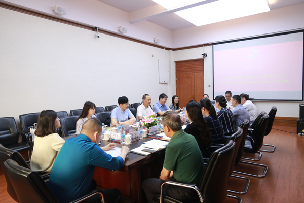 BB贝博艾弗森官方网站 BB贝博艾弗森官方网站