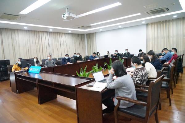 BB贝博艾弗森官方网站 BB贝博艾弗森官方网站