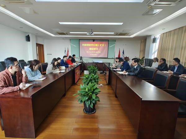 BB贝博艾弗森官方网站 BB贝博艾弗森官方网站