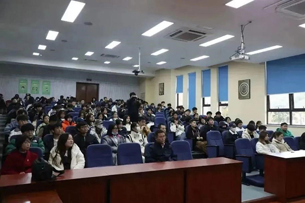 BB贝博艾弗森官方网站 BB贝博艾弗森官方网站