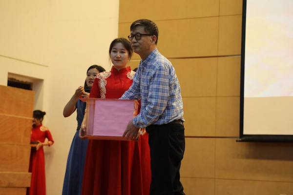 BB贝博艾弗森官方网站 BB贝博艾弗森官方网站