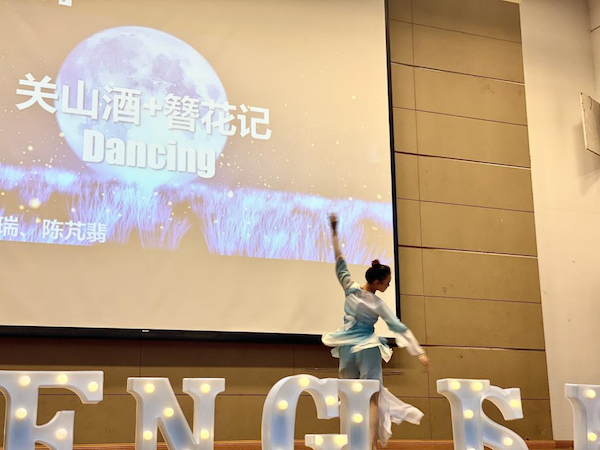 BB贝博艾弗森官方网站 BB贝博艾弗森官方网站