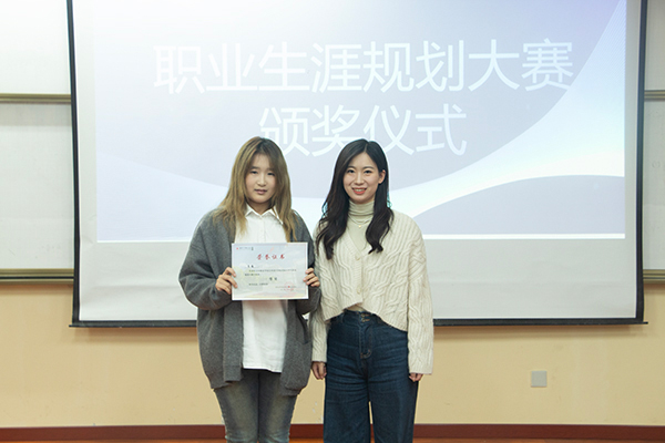 BB贝博艾弗森官方网站 BB贝博艾弗森官方网站