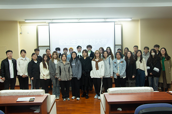 BB贝博艾弗森官方网站 BB贝博艾弗森官方网站