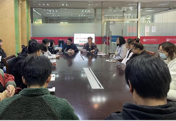 BB贝博艾弗森官方网站 BB贝博艾弗森官方网站