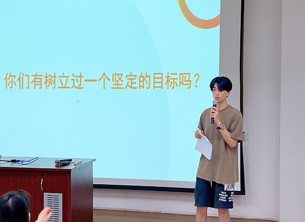 BB贝博艾弗森官方网站 BB贝博艾弗森官方网站