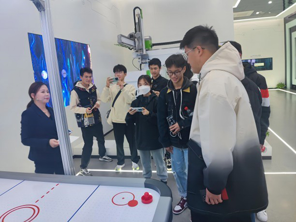 BB贝博艾弗森官方网站 BB贝博艾弗森官方网站