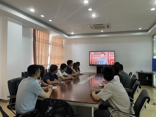 BB贝博艾弗森官方网站 BB贝博艾弗森官方网站