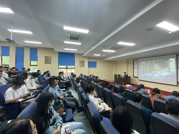 BB贝博艾弗森官方网站 BB贝博艾弗森官方网站