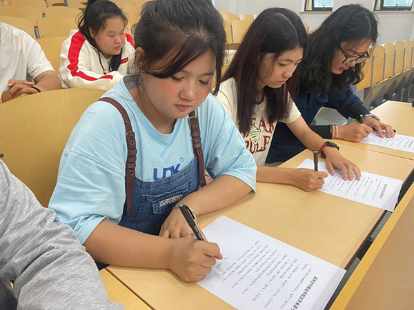 BB贝博艾弗森官方网站 BB贝博艾弗森官方网站