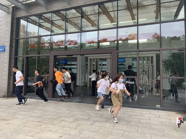 BB贝博艾弗森官方网站