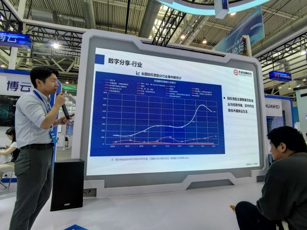 BB贝博艾弗森官方网站 BB贝博艾弗森官方网站