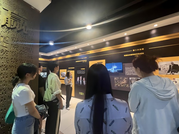 BB贝博艾弗森官方网站 BB贝博艾弗森官方网站