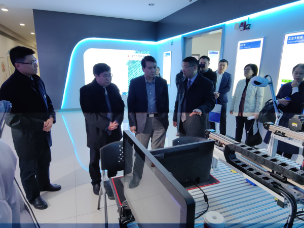 BB贝博艾弗森官方网站 BB贝博艾弗森官方网站