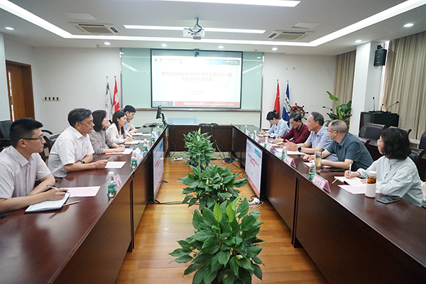 BB贝博艾弗森官方网站 BB贝博艾弗森官方网站