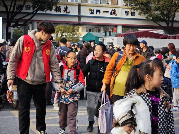 BB贝博艾弗森官方网站