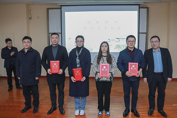 BB贝博艾弗森官方网站 BB贝博艾弗森官方网站