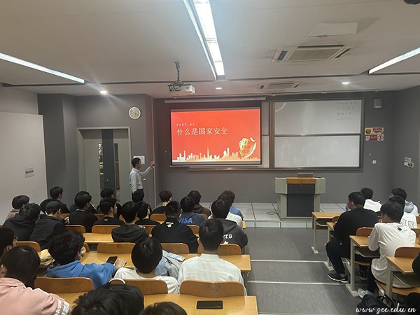 BB贝博艾弗森官方网站 BB贝博艾弗森官方网站