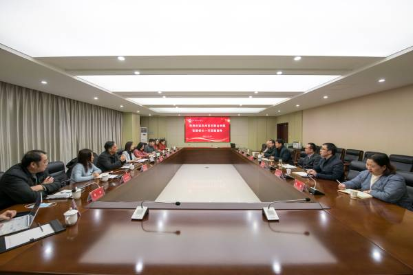 BB贝博艾弗森官方网站 BB贝博艾弗森官方网站