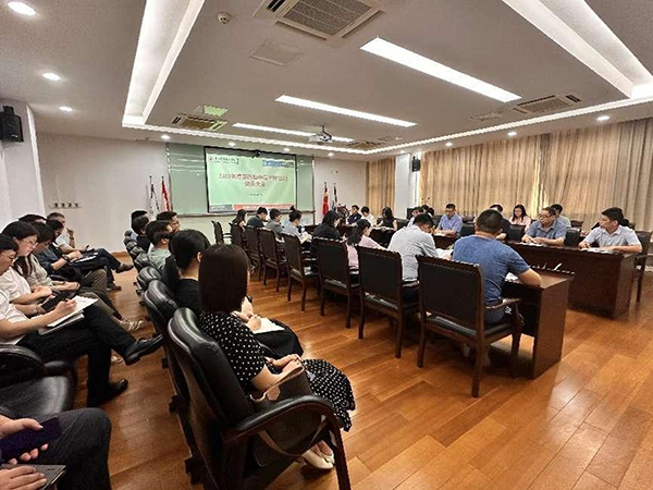 BB贝博艾弗森官方网站 BB贝博艾弗森官方网站