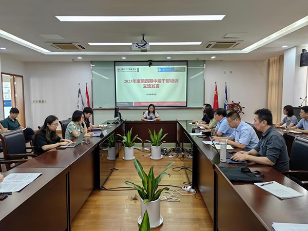 BB贝博艾弗森官方网站 BB贝博艾弗森官方网站