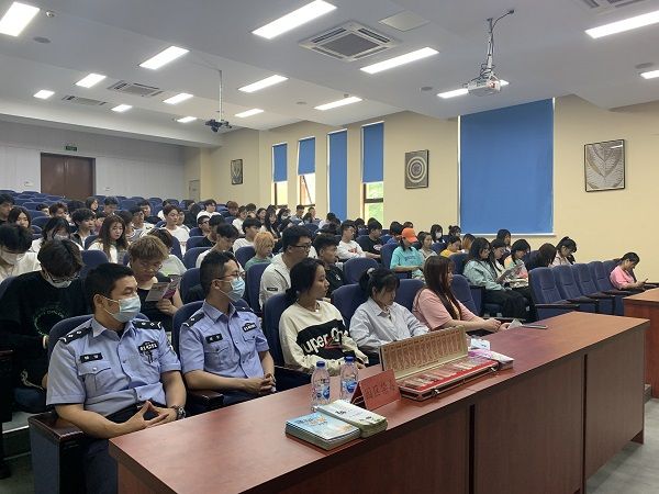 BB贝博艾弗森官方网站