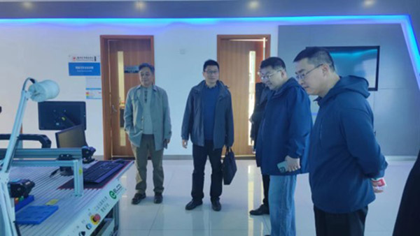 BB贝博艾弗森官方网站 BB贝博艾弗森官方网站