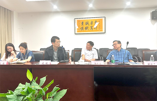 BB贝博艾弗森官方网站 BB贝博艾弗森官方网站