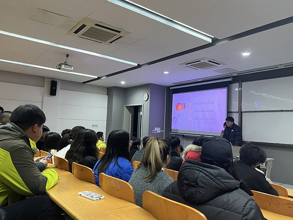 BB贝博艾弗森官方网站 BB贝博艾弗森官方网站