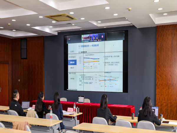 BB贝博艾弗森官方网站 BB贝博艾弗森官方网站