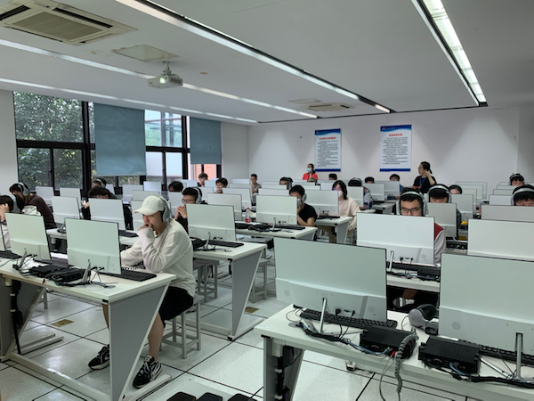 BB贝博艾弗森官方网站 BB贝博艾弗森官方网站