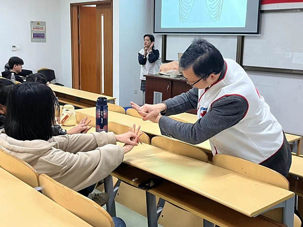 BB贝博艾弗森官方网站 BB贝博艾弗森官方网站