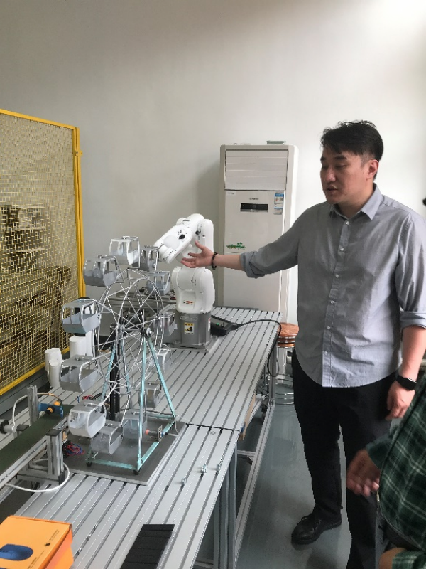 BB贝博艾弗森官方网站 BB贝博艾弗森官方网站