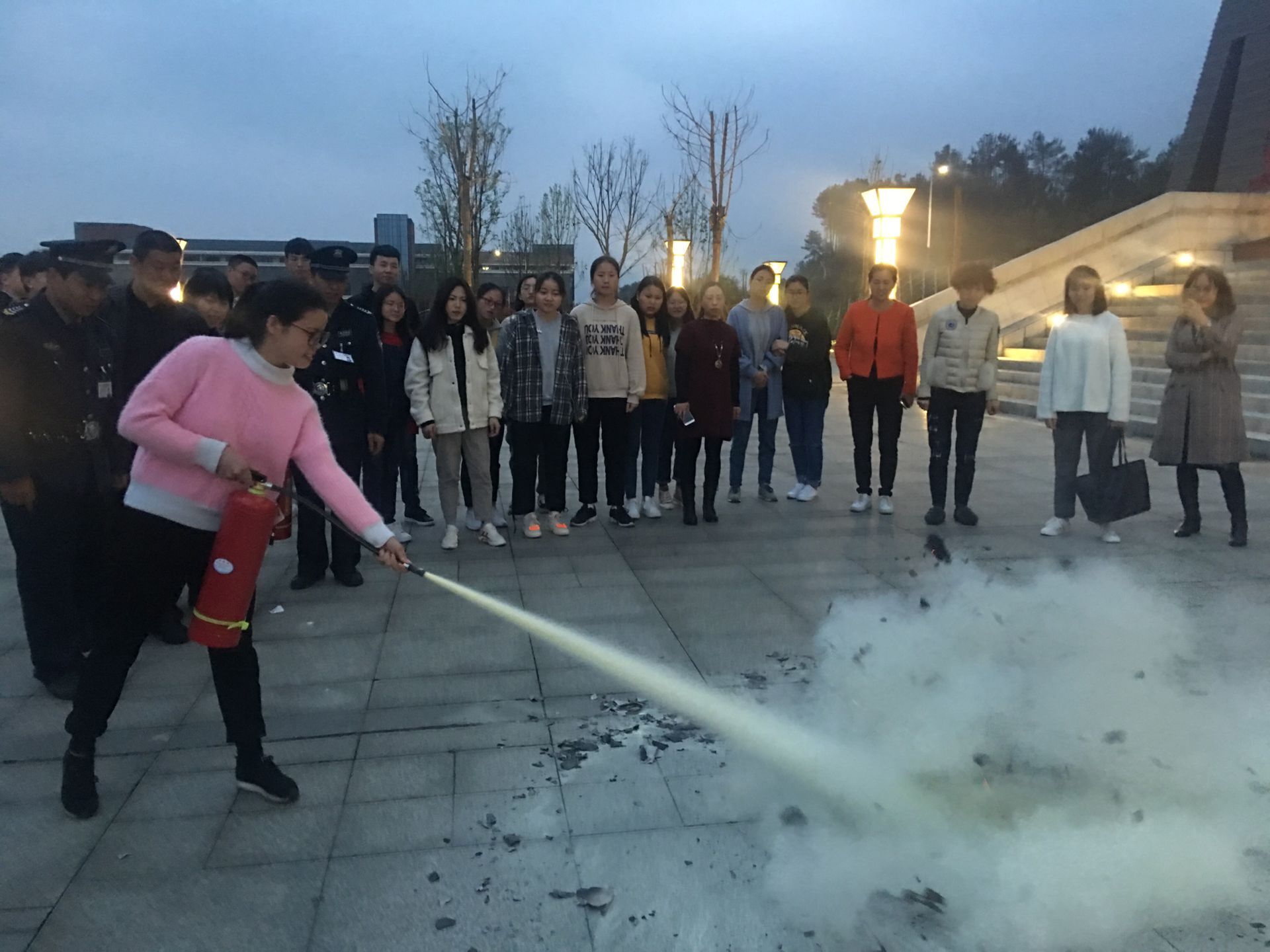 1554256794108440.jpg 1554256794108440.jpg