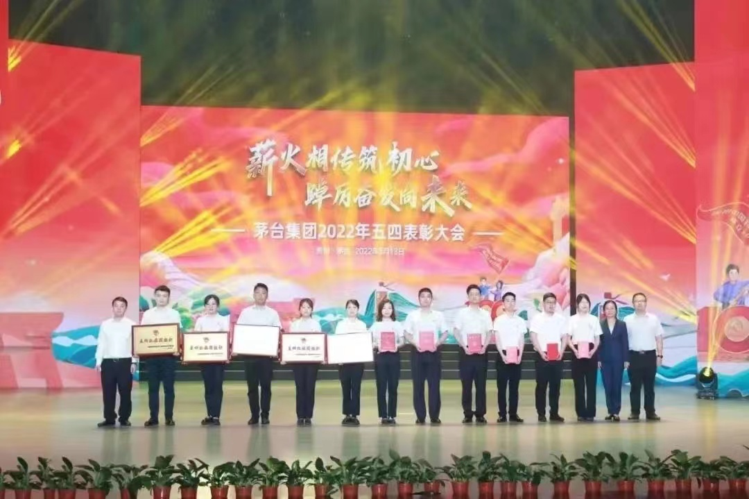 1652757835117016.png blob.png